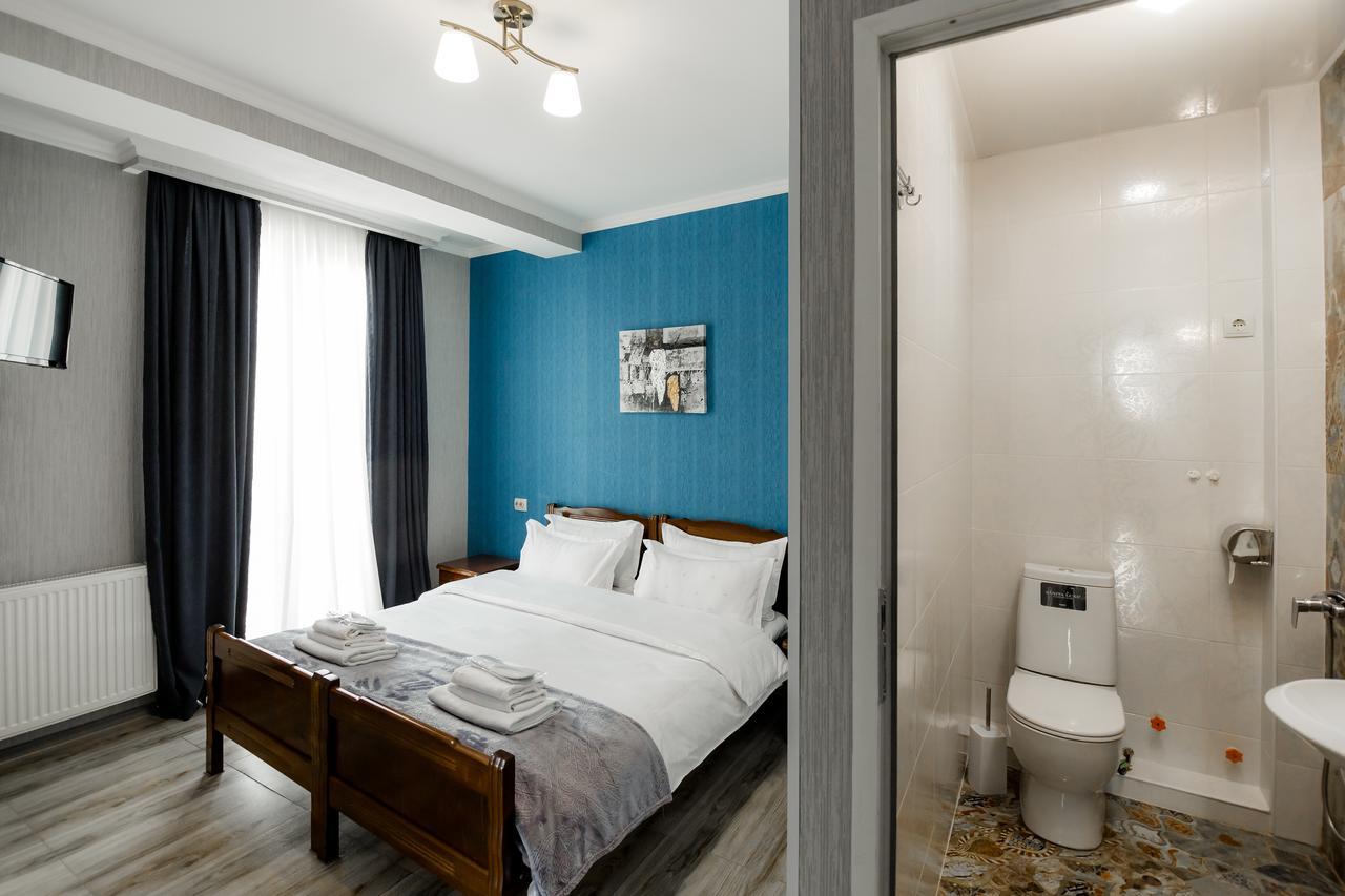Big Family Guest House Tbilisi Exterior foto